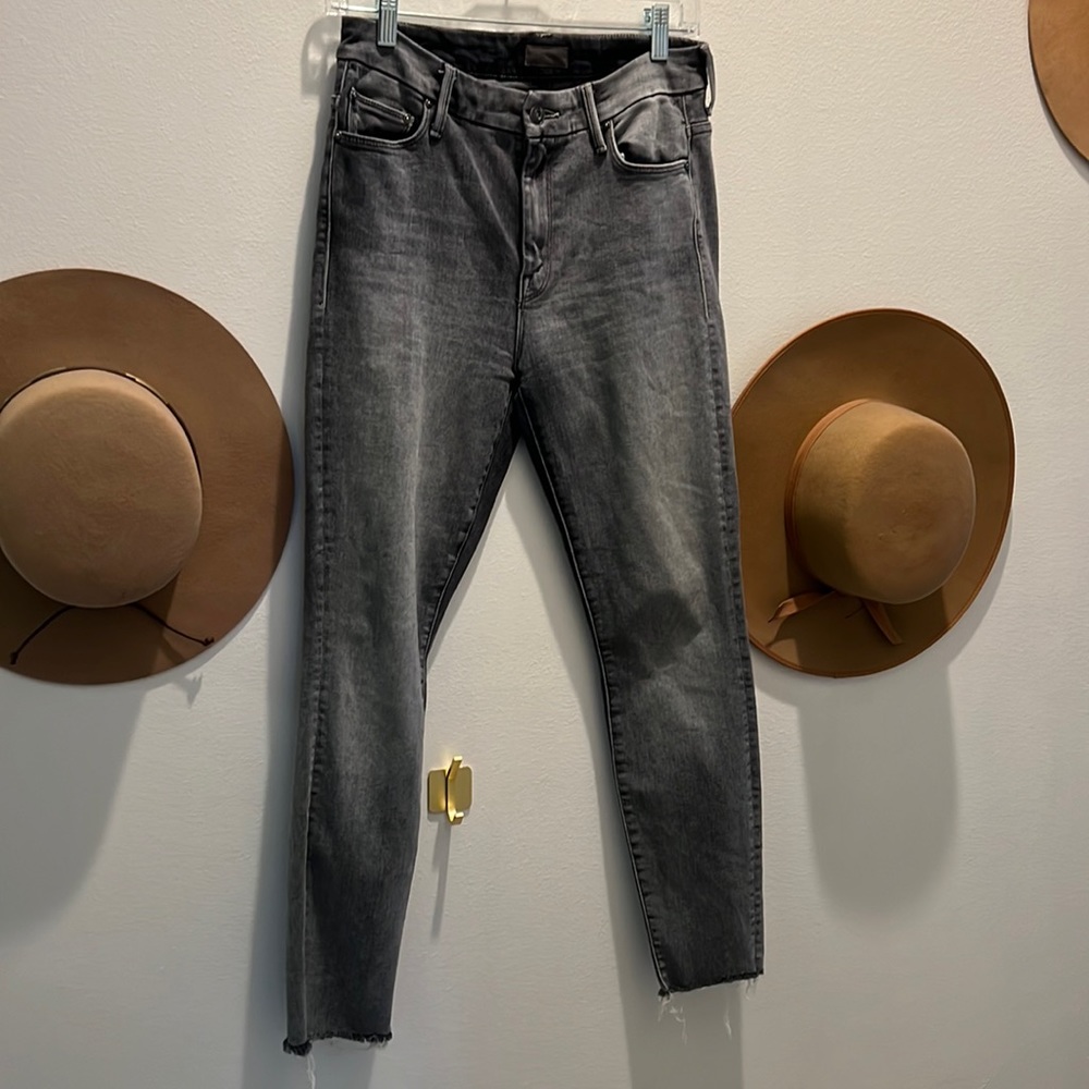 Mother high waisted ankle fray looker